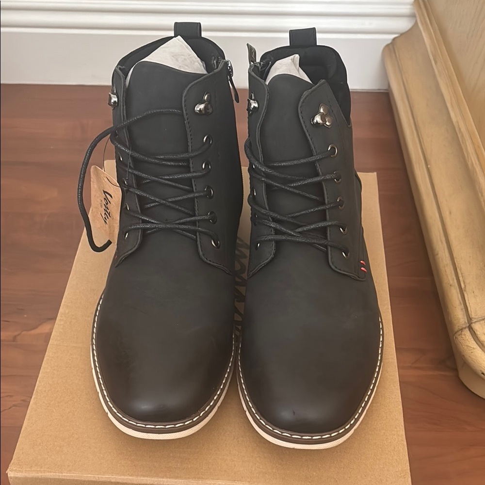 Vostey Black Ankle-High Lace-Up Boots